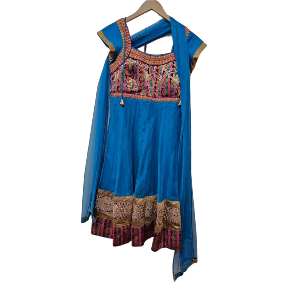 Kurta Set - Picture 2 of 7